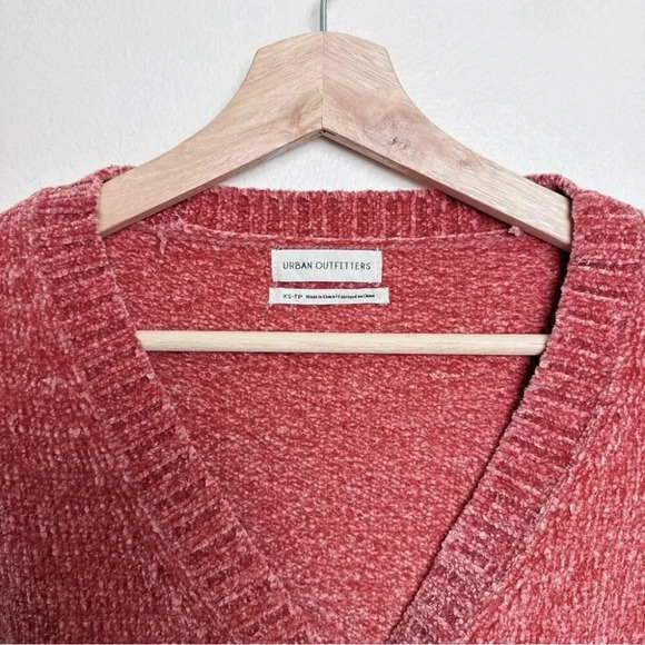 Urban Outfitters Womens Xsmall Maura Chenille  Cropped Cardigan - Picture 8 of 13